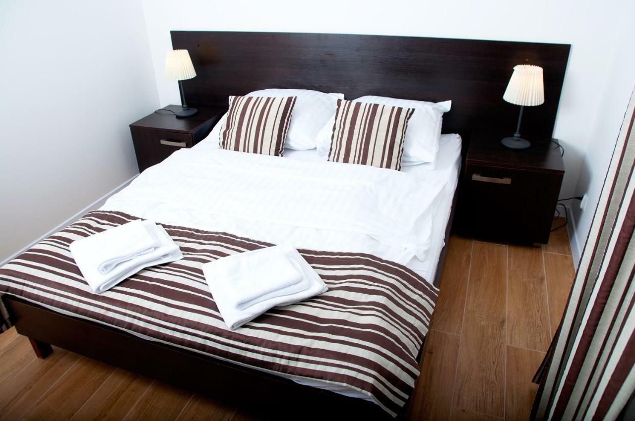 Apartament Ikar - 2 Pokojowy Przy Morzu Z Wlasnym Ogrodkiem Поберово Екстериор снимка